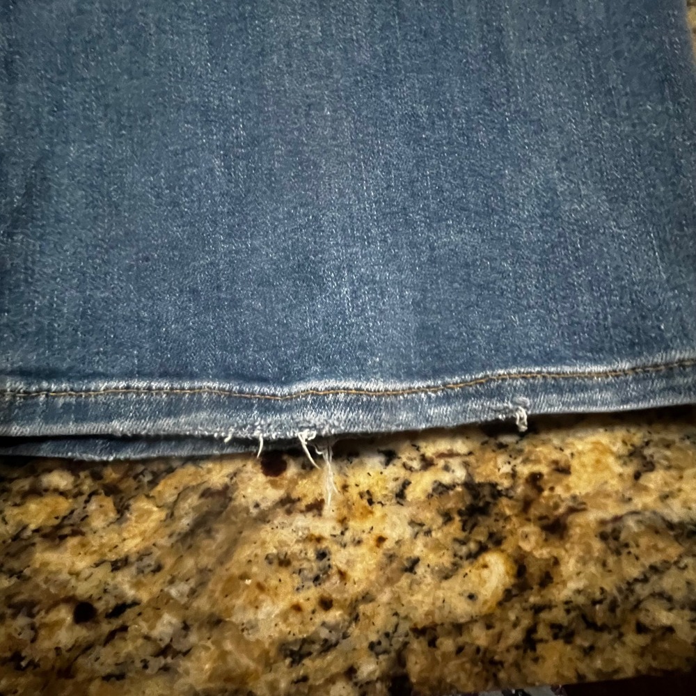 Good American Zara High Rise Classic Bootcut Jeans Blue 28/60 Collection 2022 - Picture 5 of 10